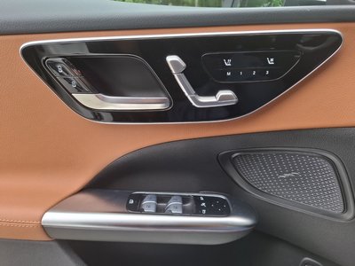 2025 MERCEDES-BENZ C-CLASS — миниатюра 16