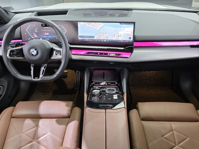 2024 BMW 5 SERIES — фото 5