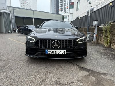 صورة 2 لـ 2022 Mercedes-BENZ GT AMG