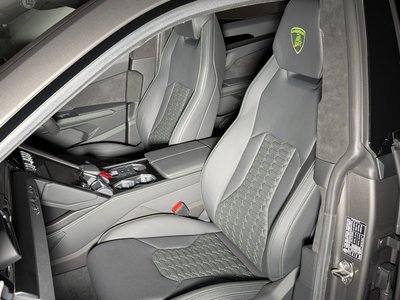 2022 Lamborghini URUS 缩略图 23