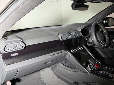 2022 Lamborghini URUS 缩略图 21
