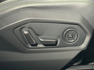 2022 Lamborghini URUS 缩略图 25