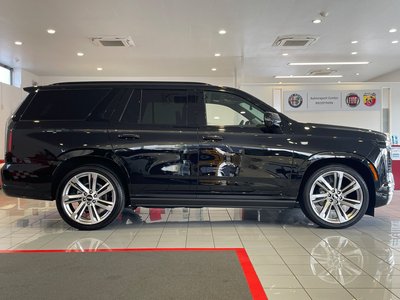 CADILLAC ESCALADE - 5