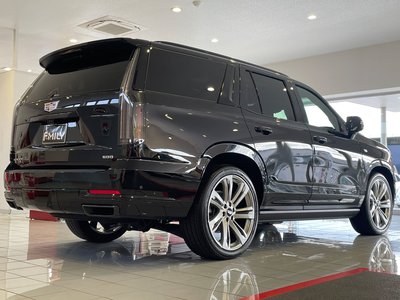 CADILLAC ESCALADE - 9