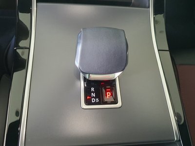 LAND ROVER RANGE ROVER VELAR - 9