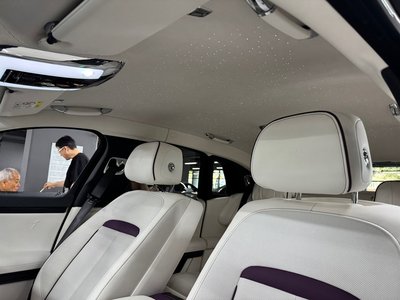 2022 ROLLS-ROYCE GHOST — миниатюра 12