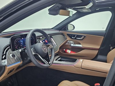 MERCEDES-BENZ E-CLASS - 9