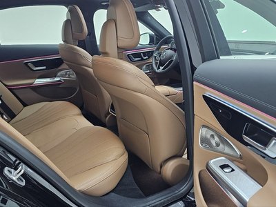 MERCEDES-BENZ E-CLASS - 10