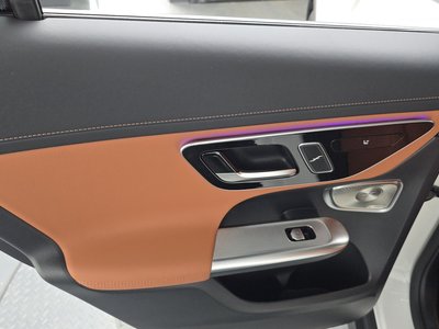 2025 Mercedes-BENZ GLC 缩略图 15