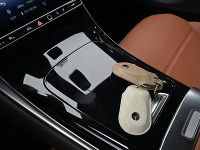 2025 Mercedes-BENZ GLC 缩略图 24