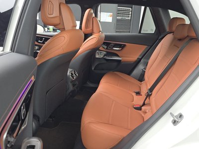 2025 Mercedes-BENZ GLC 缩略图 18