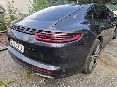 صورة مصغرة 15 لـ 2018 Porsche PANAMERA