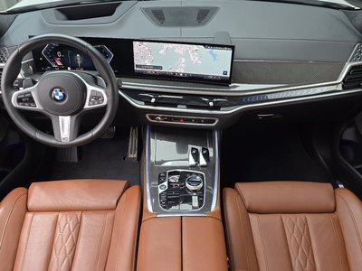 صورة 5 لـ 2025 BMW X7