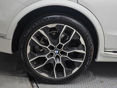 صورة 6 لـ 2025 BMW X7
