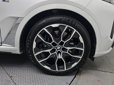 صورة 8 لـ 2025 BMW X7