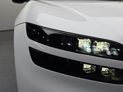 2022 Genesis GV60 photo 9