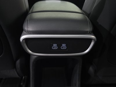 2022 Genesis GV60 — миниатюра 32