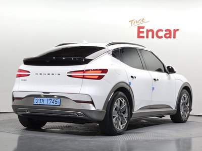 2022 Genesis GV60 photo 3