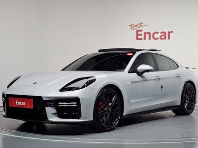 صورة 1 لـ 2025 Porsche PANAMERA