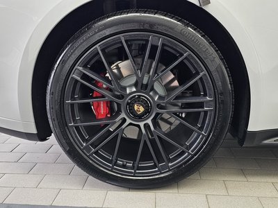 صورة 6 لـ 2025 Porsche PANAMERA