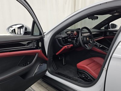 2025 Porsche PANAMERA 缩略图 13