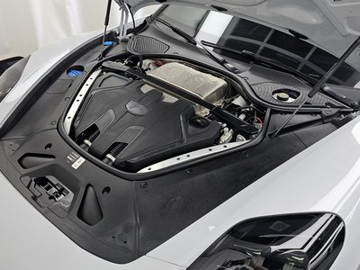 صورة 7 لـ 2025 Porsche PANAMERA