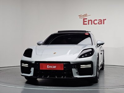 صورة 2 لـ 2025 Porsche PANAMERA