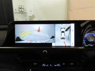 TOYOTA CROWN SPORT - 8