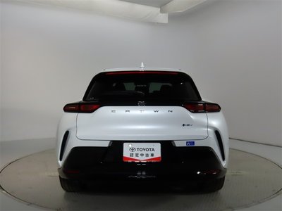 TOYOTA CROWN SPORT - 2