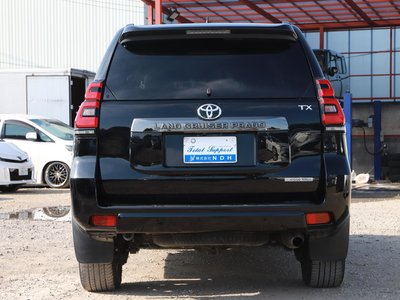 TOYOTA LAND CRUISER PRADO - 8