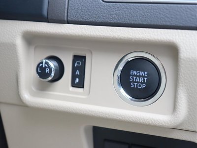 2022 Toyota LAND CRUISER PRADO thumbnail 35