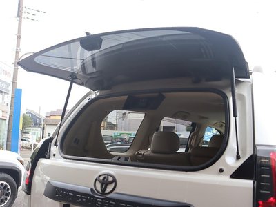 2022 Toyota LAND CRUISER PRADO thumbnail 23