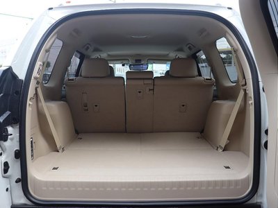 2022 Toyota LAND CRUISER PRADO thumbnail 19