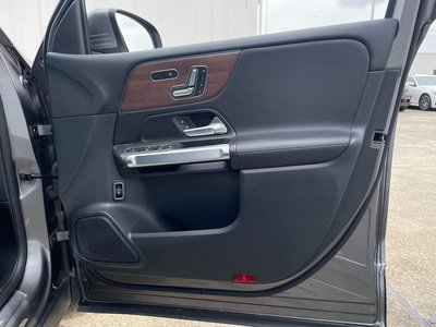 2023 Mercedes-BENZ GLB — миниатюра 36