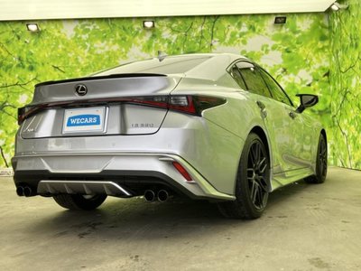 LEXUS IS - 3