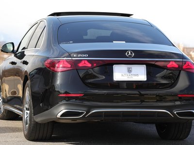 MERCEDES-BENZ E-CLASS - 2