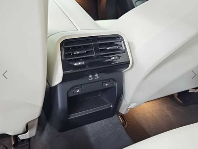 2024 BMW 5 SERIES 缩略图 13