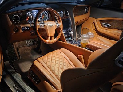 BENTLEY CONTINENTAL - 4