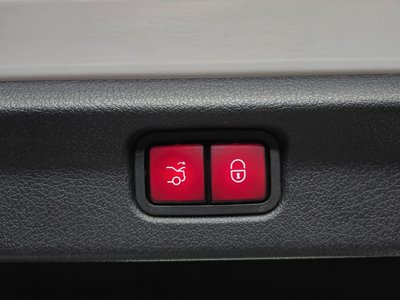 2022 Mercedes-BENZ EQE — миниатюра 23