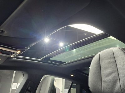 2022 Mercedes-BENZ EQE — миниатюра 22