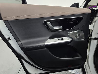 2022 Mercedes-BENZ EQE — миниатюра 15