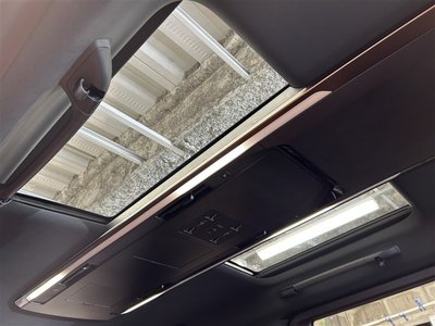 2023 Toyota VELLFIRE — миниатюра 14