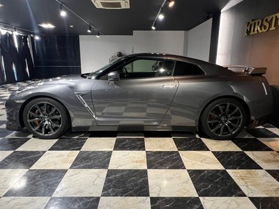 NISSAN GT-R - 7