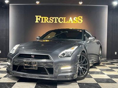 NISSAN GT-R - 2