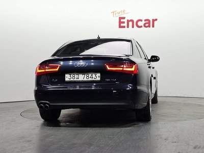 AUDI A6 - 4