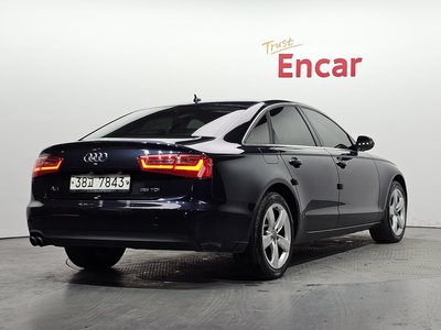 AUDI A6 - 3