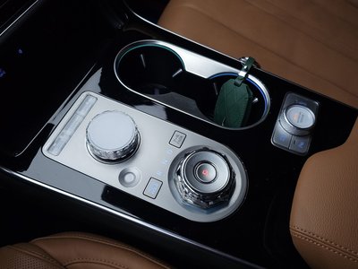 GENESIS GV80 - 9