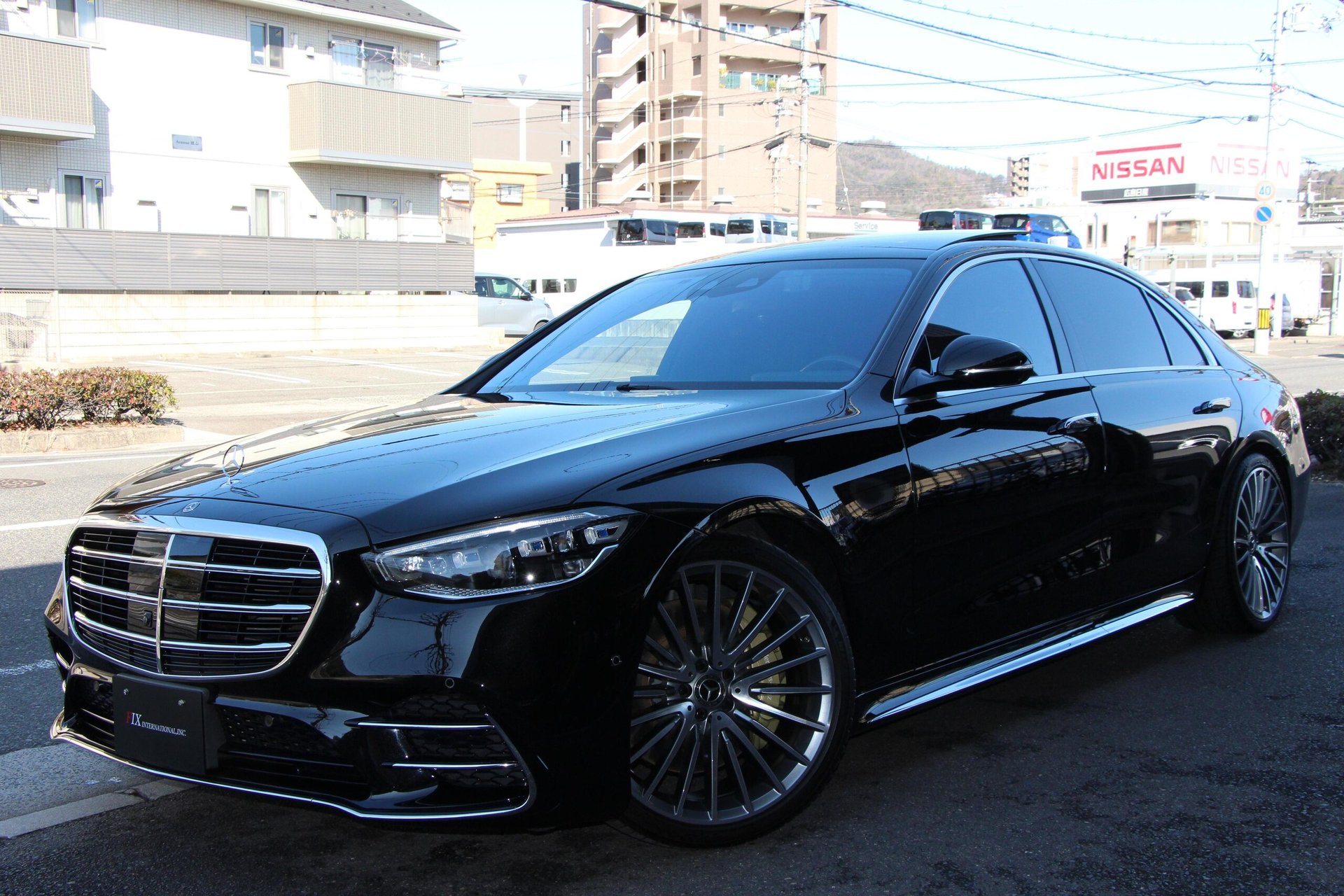 MERCEDES-BENZ S-CLASS - View 1