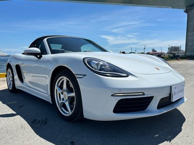 PORSCHE 718 BOXSTER