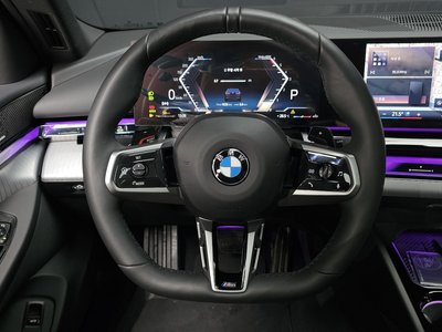 2025 BMW 5 SERIES thumbnail 19